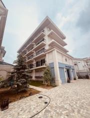 マンション五軒邸