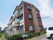 近鉄大阪線大和高田駅まで徒歩6分