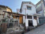 松ヶ丘中町貸家