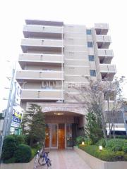 京阪本線龍谷大前深草駅まで徒歩9分