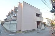 ＪＲ中央線八王子駅まで徒歩10分