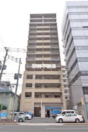 西鉄天神大牟田線西鉄平尾駅まで徒歩7分