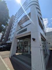 RICH 中の島・M