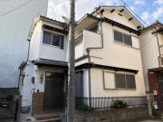 寝屋川市池田3-8-41 2階建