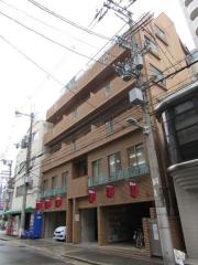 地下鉄谷町線南森町駅まで徒歩8分