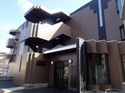 近鉄南大阪線藤井寺駅まで徒歩14分