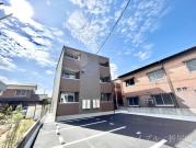ＪＲ鹿児島本線折尾駅まで徒歩17分