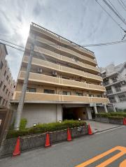 阪急神戸線十三駅まで徒歩8分