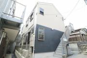 ＪＲ横須賀線保土ケ谷駅まで徒歩12分