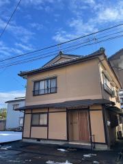 加茂市寿町 貸家