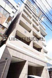 西鉄天神大牟田線西鉄平尾駅まで徒歩3分