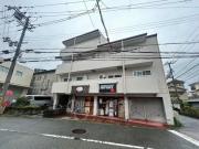 地下鉄御堂筋線江坂駅まで徒歩8分