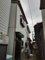 朝霞市溝沼三丁目貸家