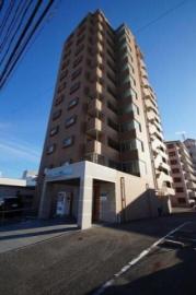 地下鉄箱崎線貝塚駅まで徒歩22分