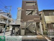 都営大江戸線中野坂上駅まで徒歩8分