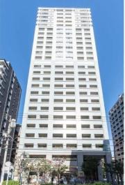 東京メトロ丸ノ内線新宿御苑前駅まで徒歩4分