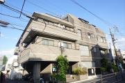 京王線仙川駅までバス約8分 徒歩3分
