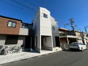 QLAZO川口元郷 10号棟