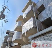 メーベルハイツB棟