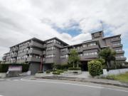 グランドパレス学園前C棟