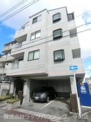トマトハイツ