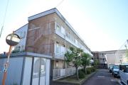 京王線千歳烏山駅まで徒歩15分