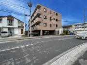 ＪＲ土讃線高知駅まで徒歩13分