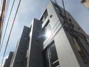 東京メトロ丸ノ内線西新宿駅まで徒歩8分