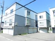 ＪＲ函館本線手稲駅までバス約10分 徒歩1分