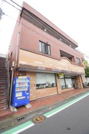 ロベール石川