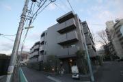 京王線千歳烏山駅まで徒歩9分