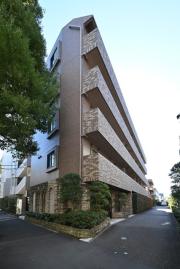 京王線上北沢駅まで徒歩9分