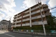 ＪＲ東海道本線西宮駅まで徒歩14分