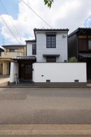 吉田本町洋風外観京町家