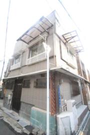 地下鉄四つ橋線岸里駅まで徒歩11分