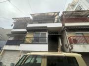 枚方市山之上北町3-7 3階建て