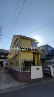 上尾市瓦葺貸家