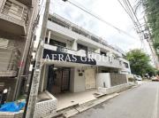 ＪＲ山手線代々木駅まで徒歩11分