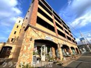ＪＲ片町線忍ケ丘駅まで徒歩4分
