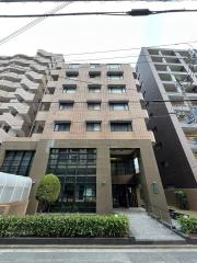 地下鉄七隈線渡辺通駅まで徒歩8分