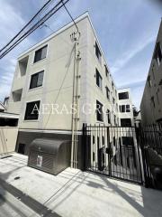 ＪＲ山手線代々木駅まで徒歩8分