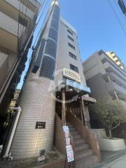 プールバール塚本II