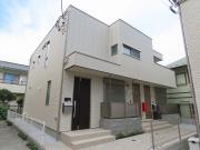 FREUND HAUS