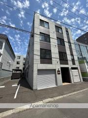 札幌市電西線１１条駅まで徒歩6分