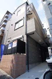 京急大師線鈴木町駅まで徒歩16分