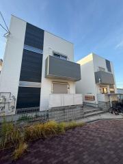 阪堺電気軌道阪堺線船尾駅まで徒歩10分