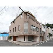 東京メトロ有楽町線江戸川橋駅まで徒歩14分