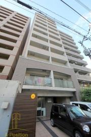 地下鉄四つ橋線本町駅まで徒歩4分