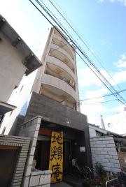 広島電鉄皆実線比治山橋駅まで徒歩7分