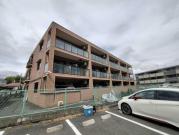小田急小田原線鶴川駅まで徒歩8分
